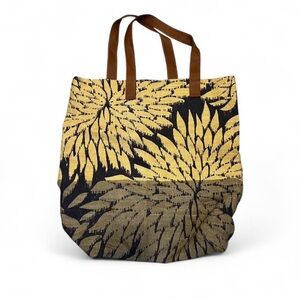 Elegant Epice Paris Beach Tote Bag